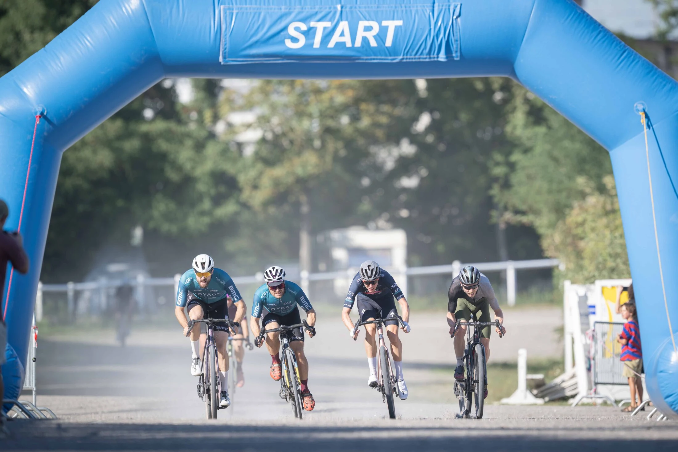 Gravel Omnium riders in action
